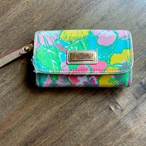 Lily Pulitzer palm wristlet wallet
